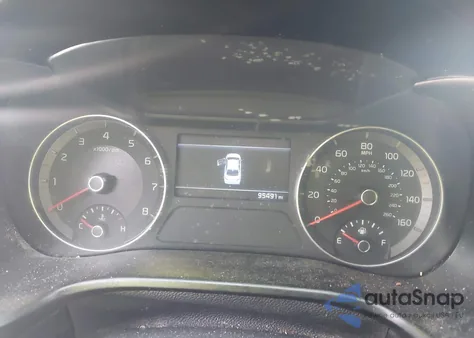 2022 Kia Forte Lxs z USA, uszkodzony, nr VIN 3KPF24AD4NE446440